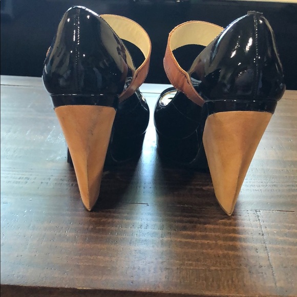Max Studio Size 9 1/2 black Patent Leather Heels - Picture 4 of 8